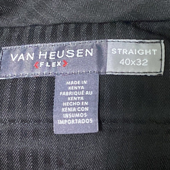 Van Heusen "NEW" Flex Khaki Premium Non Iron Pants Size 40 Waist - Picture 7 of 8